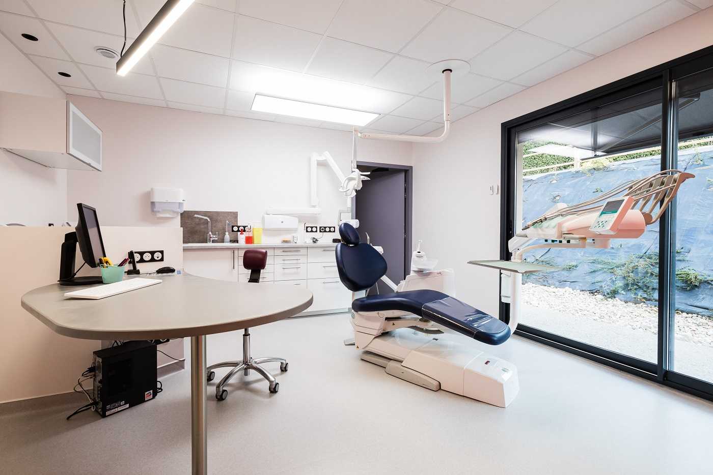 Salle de soin du cabinet l'Effet Dentaire à Atur Boulazac Isle Manoire Périgueux